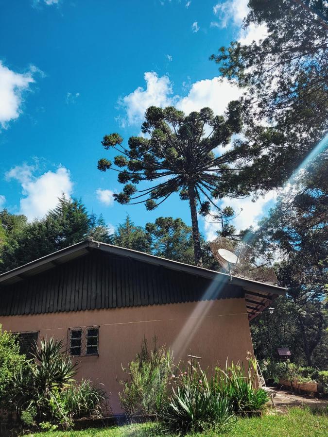 Casa Em Campos Do Jordao - 3 Quartos, Com Churrasqueira Екстер'єр фото