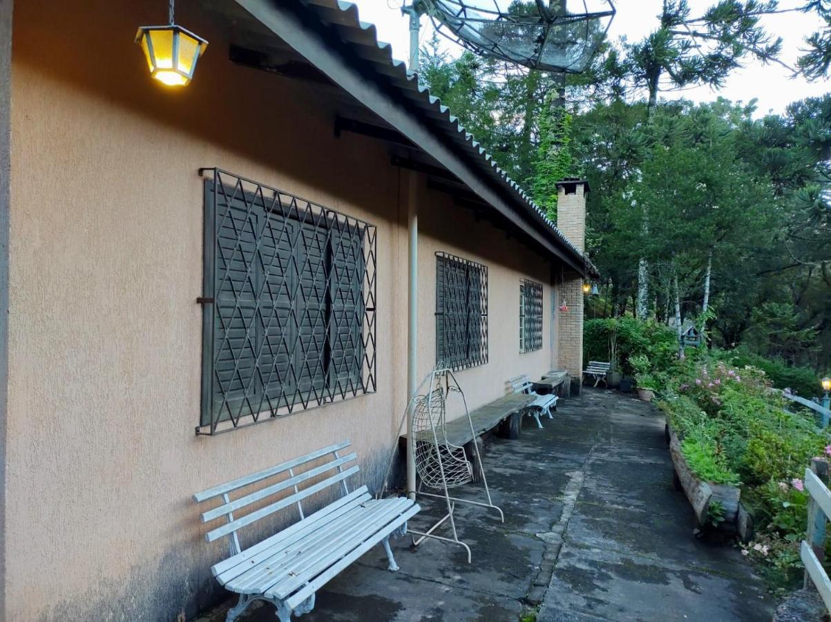 Casa Em Campos Do Jordao - 3 Quartos, Com Churrasqueira Екстер'єр фото