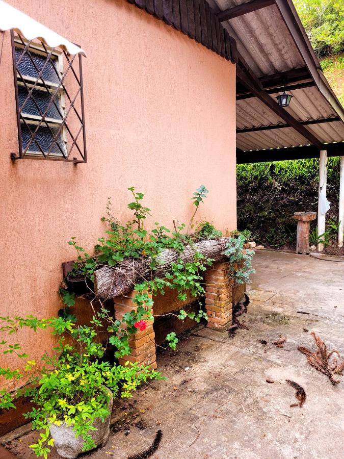 Casa Em Campos Do Jordao - 3 Quartos, Com Churrasqueira Екстер'єр фото