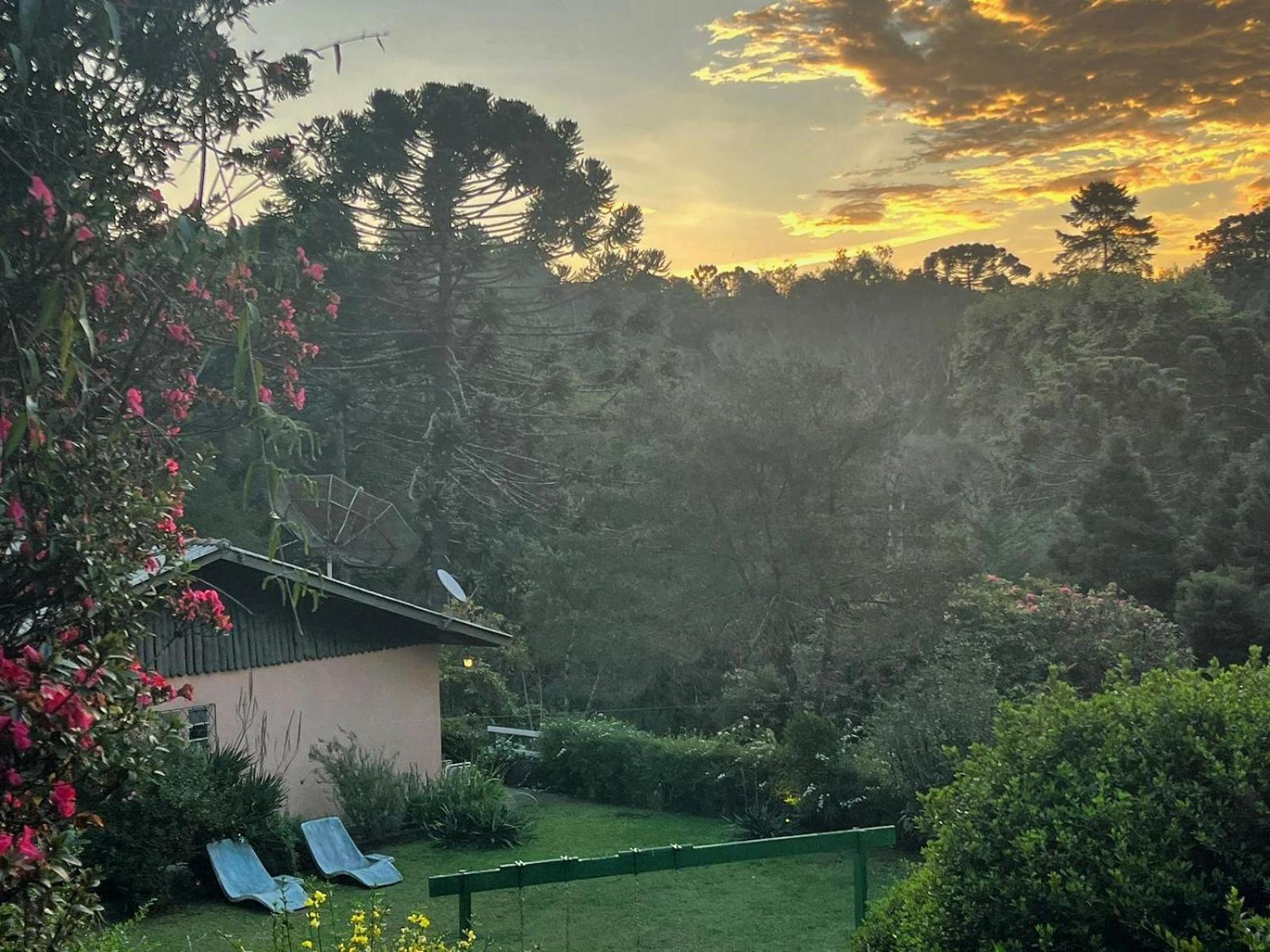 Casa Em Campos Do Jordao - 3 Quartos, Com Churrasqueira Екстер'єр фото
